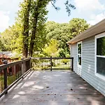 Newly renovated hidden gem