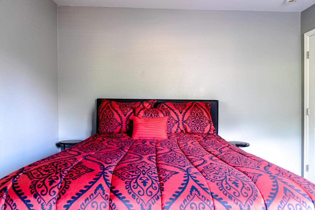 Vakantiehuis Newly Renovated Hidden Gem